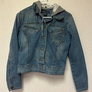 Baccini women’s hooded denim jean jacket size small